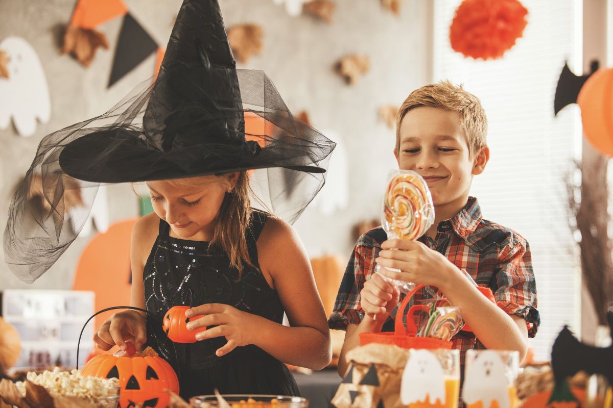 Spooky Sweets: Best and Worst Halloween Candies for Your Teeth