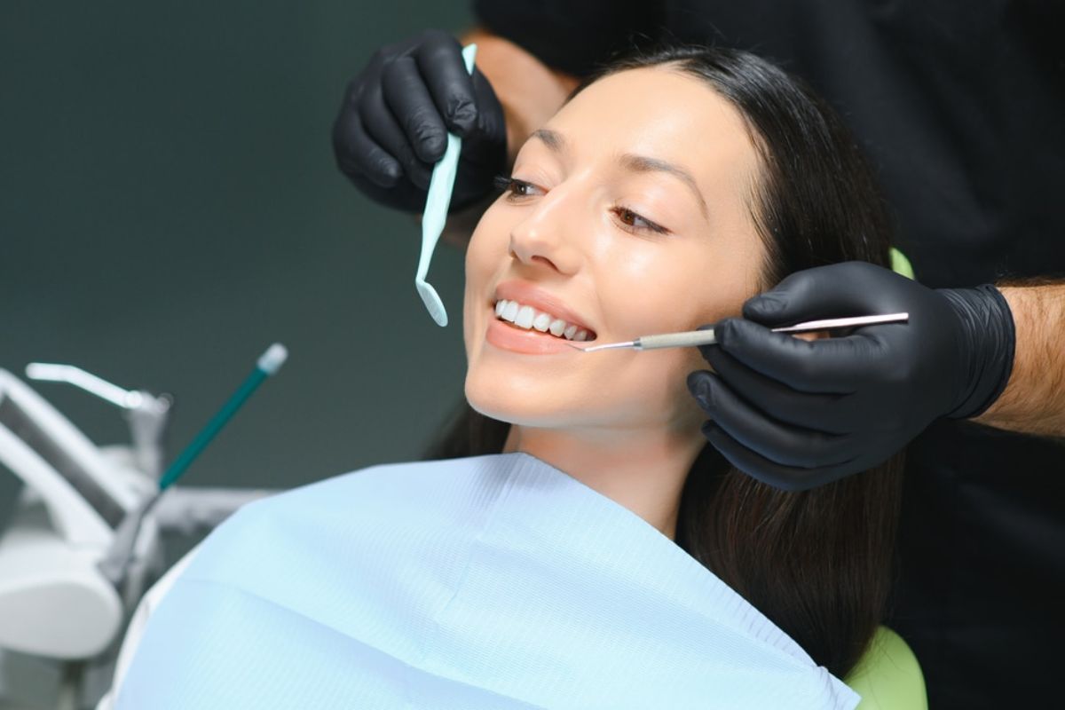 Common Dental Problems You Can Fix With Cosmetic Dentistry