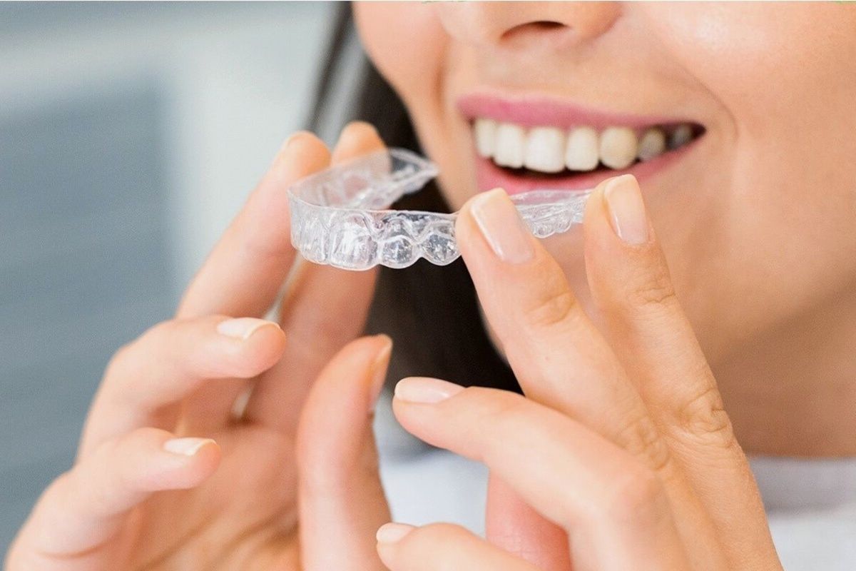 Smile Confidently: How Invisalign Transforms Lives