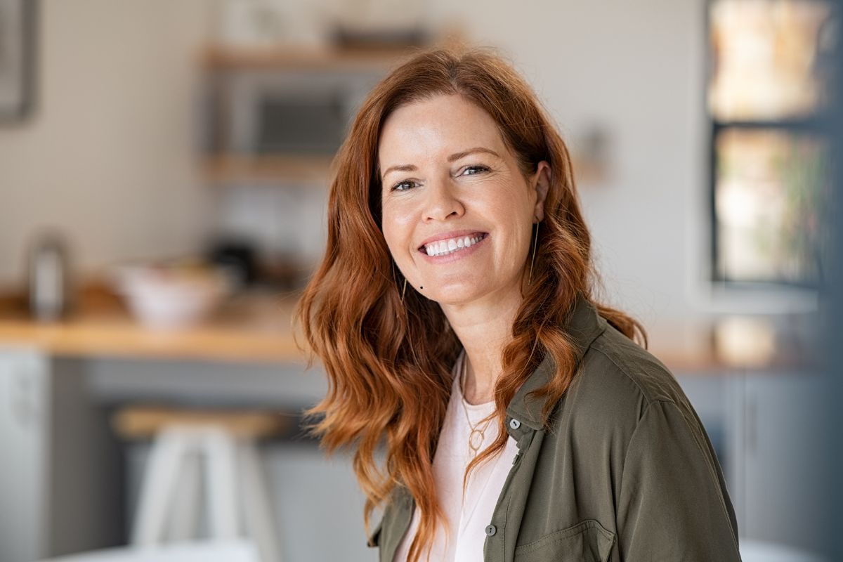 Your Guide to Smile Makeovers: 5 Critical Factors to Consider