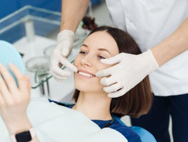 Brighten Your Smile with Safe Teeth Whitening Methods
