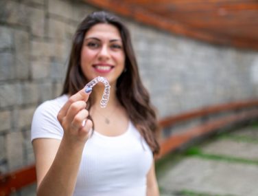 How to Maintain Oral Hygiene During Invisalign® Treatment