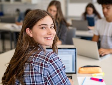 Top Oral Health Tips for Maintaining a Fresh Smile in College