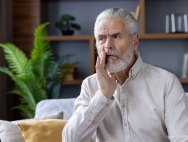 Signs You Need To Visit The Dentist Immediately