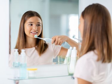 Plano Dentist Reveals the Worst Habits for Your Dental Health