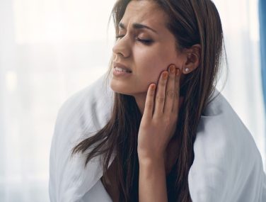 When Do You Need Emergency Dental Treatment? Signs You Shouldn’t Ignore