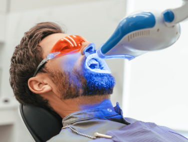 Veneers vs Cosmetic Bonding: Which Smile Upgrade Is Right for You?