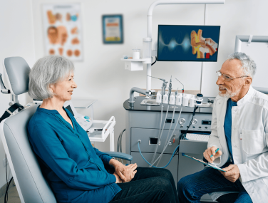 12 Signs It’s Time to Visit a Dentist Before the Pain Gets Worse