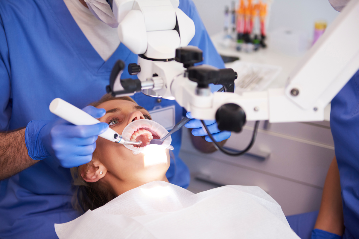 Before You Commit to a Smile Makeover: What to Discuss With a Cosmetic Dentist in Plano