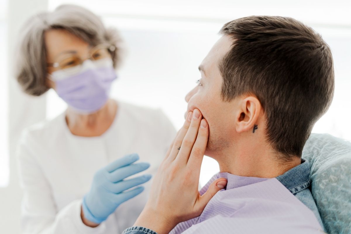 Is a Loose Dental Implant an Emergency? Signs You Should Never Ignore  